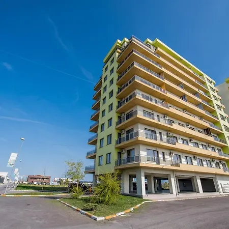 Summerland * Mamaia